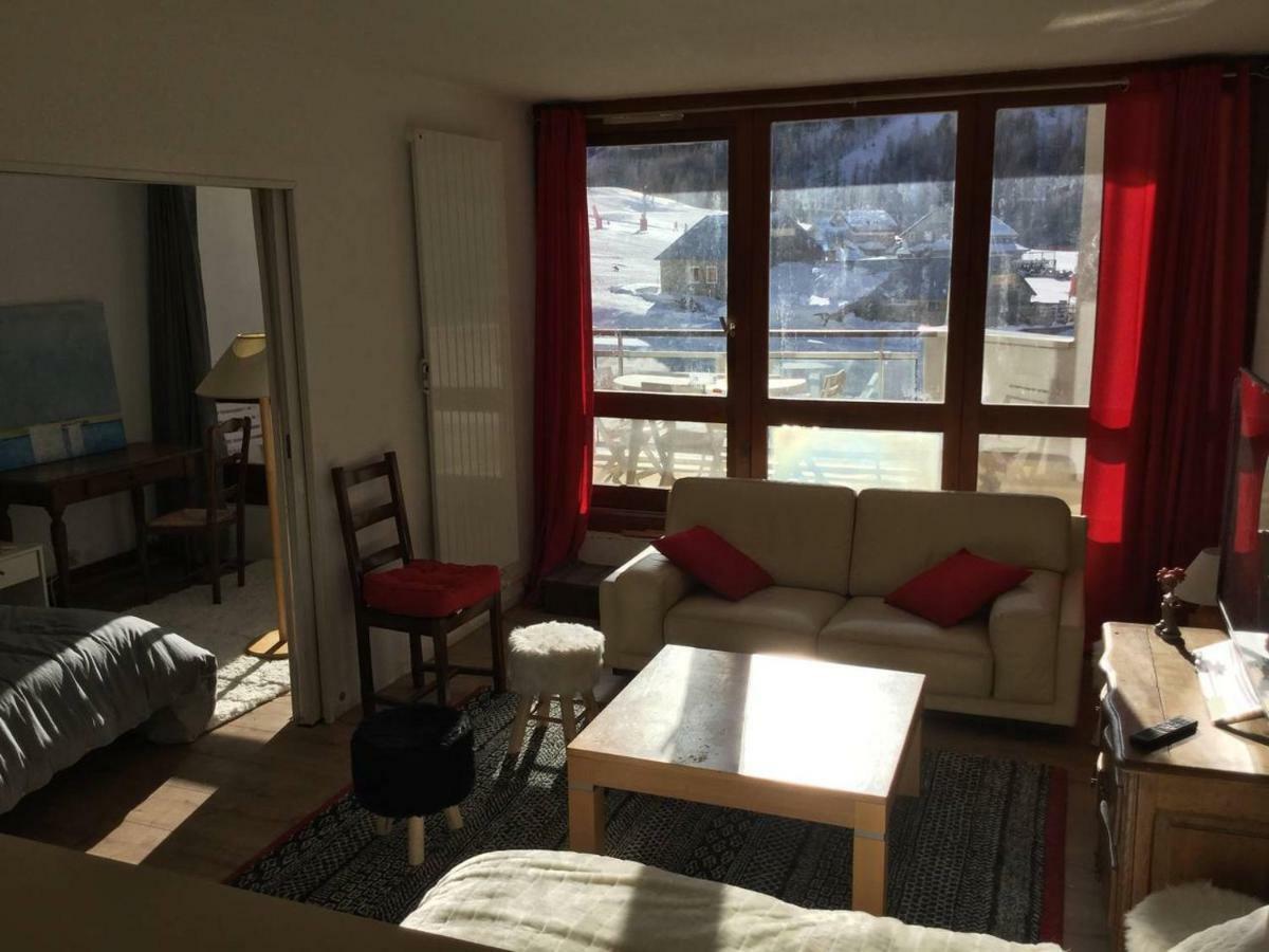 Appartement Chaleureux 3 pièces 50m² plein sud avec grande terrasse au pied des pistes à Isola 2000 Extérieur photo