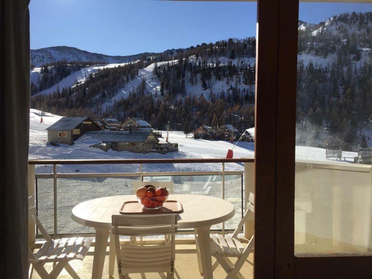 Appartement Chaleureux 3 pièces 50m² plein sud avec grande terrasse au pied des pistes à Isola 2000 Extérieur photo